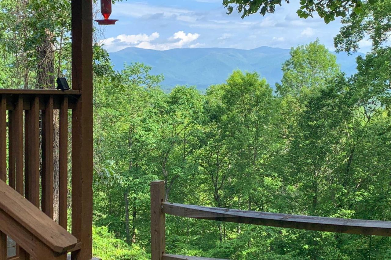 브라이슨시티 Cozy Cabin With Hot Tub And Smoky Mountain Views! 빌라 외부 사진