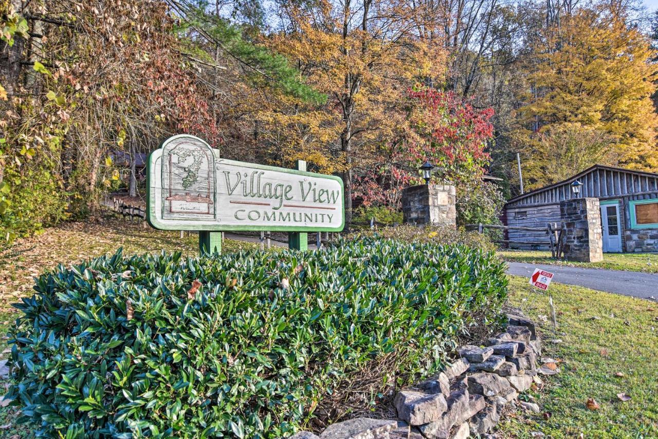 브라이슨시티 Cozy Cabin With Hot Tub And Smoky Mountain Views! 빌라 외부 사진